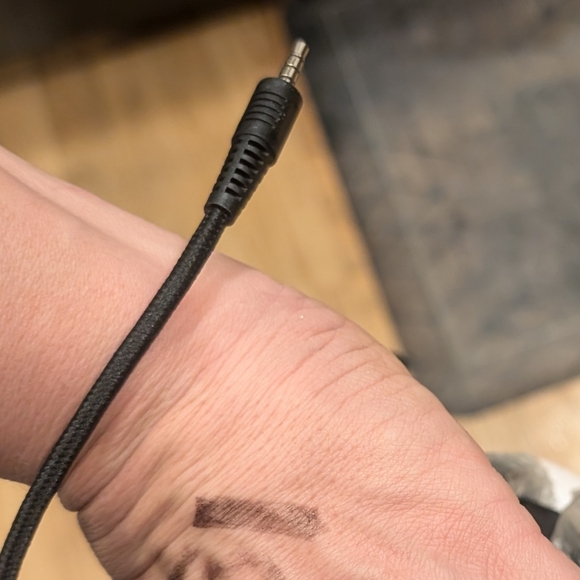 NEW Bionik Sirex Nintendo Switch OLED Immersive Over-ear Gaming Headset - Picture 9 of 15